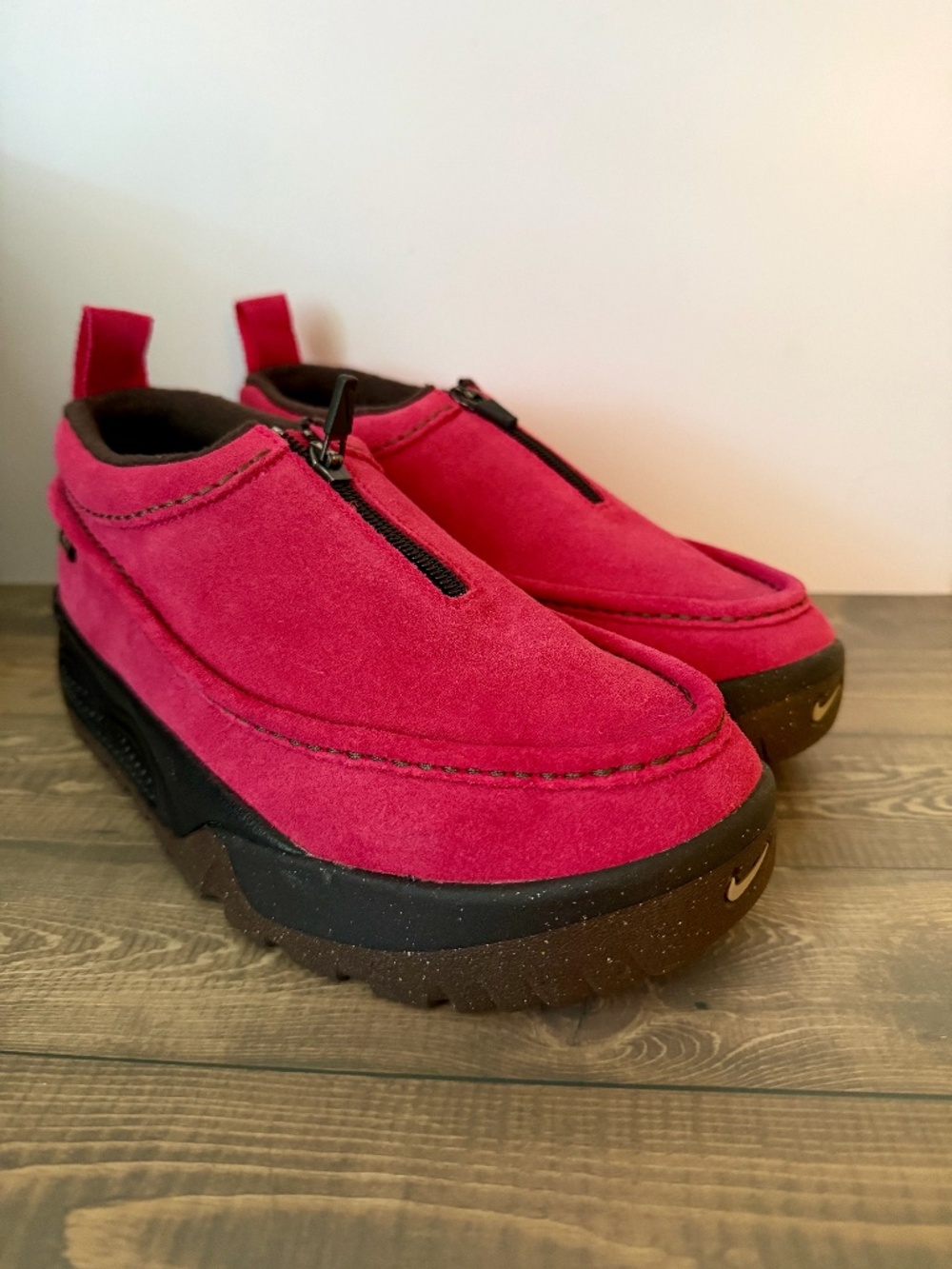 Nike ACG Izy ‘Rush Pink’ Men Size 8